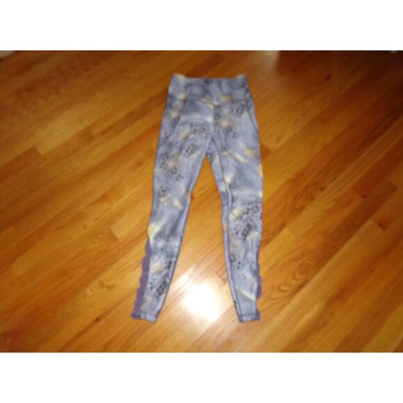 Calia by Carrie Underwood full length leggings high‎ waist detail at hems M - Picture 1 of 5